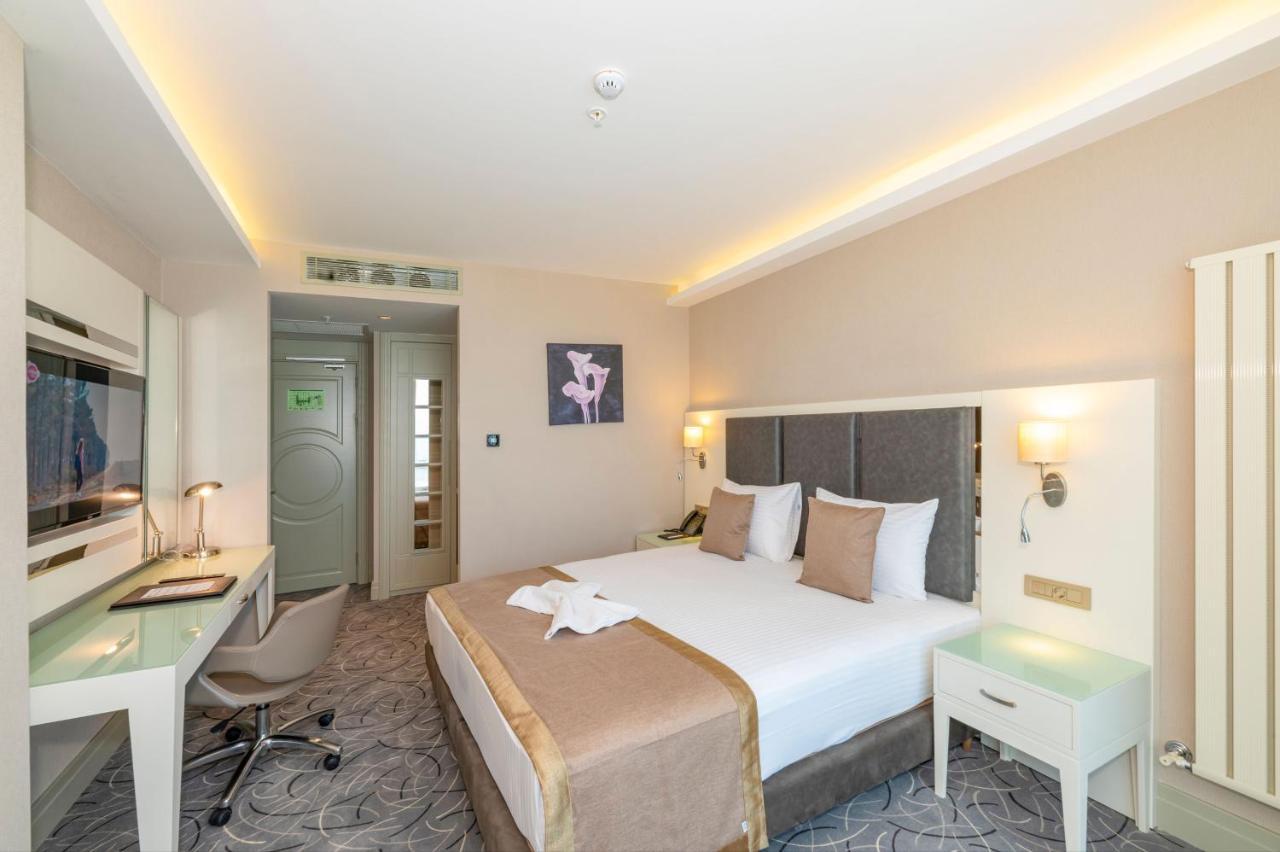 The Conforium Hotel Van Luaran gambar