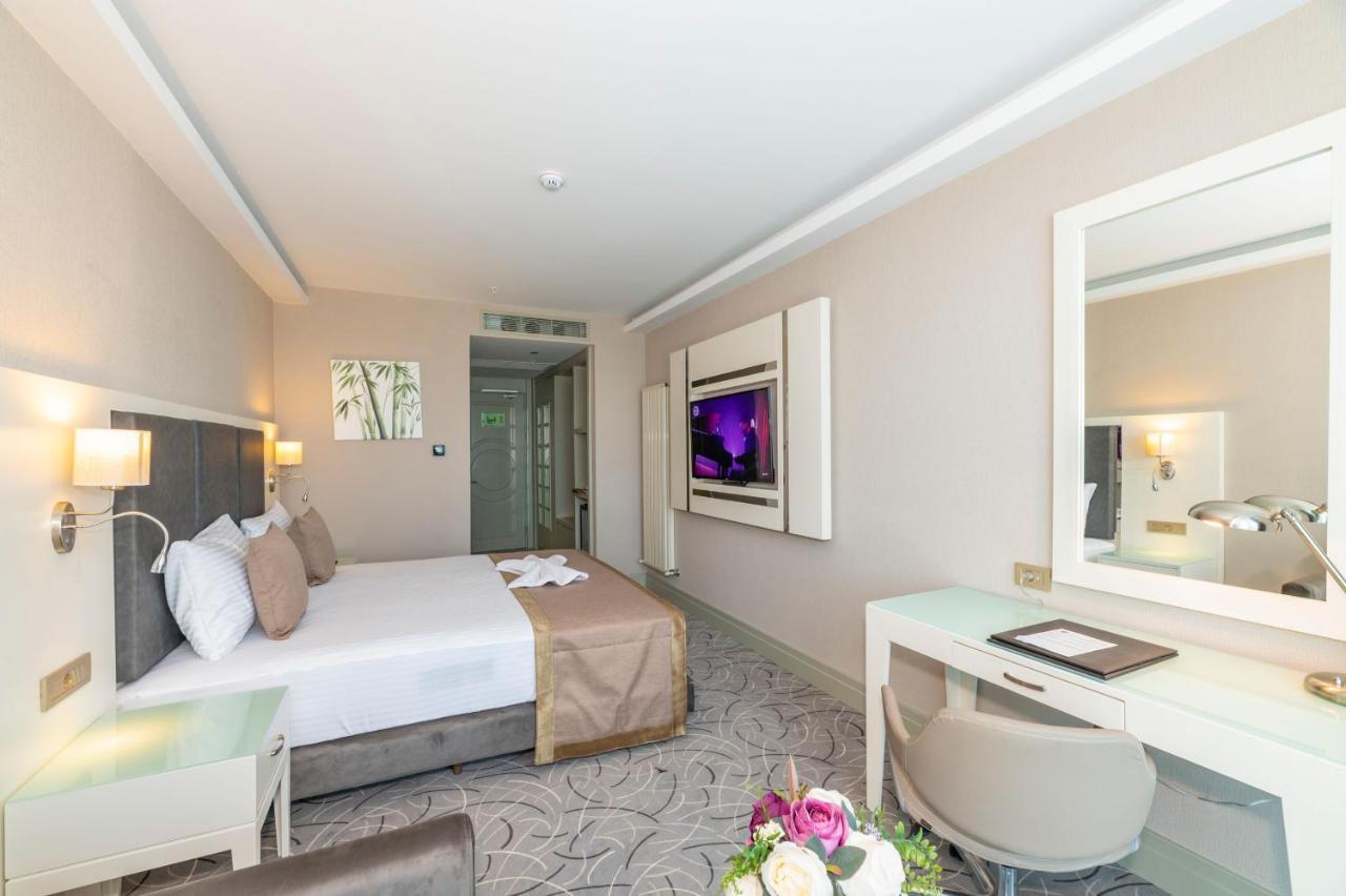 The Conforium Hotel Van Luaran gambar