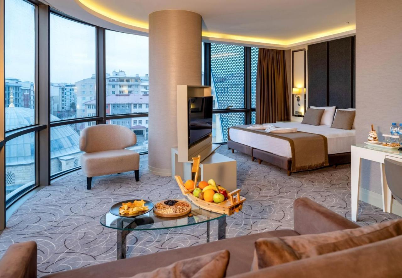 The Conforium Hotel Van Luaran gambar