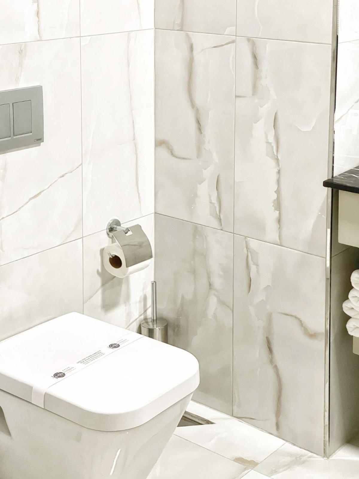 The Conforium Hotel Van Luaran gambar